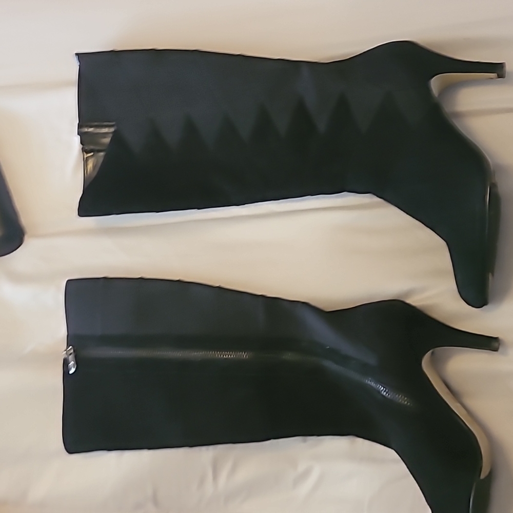 Black calf boot